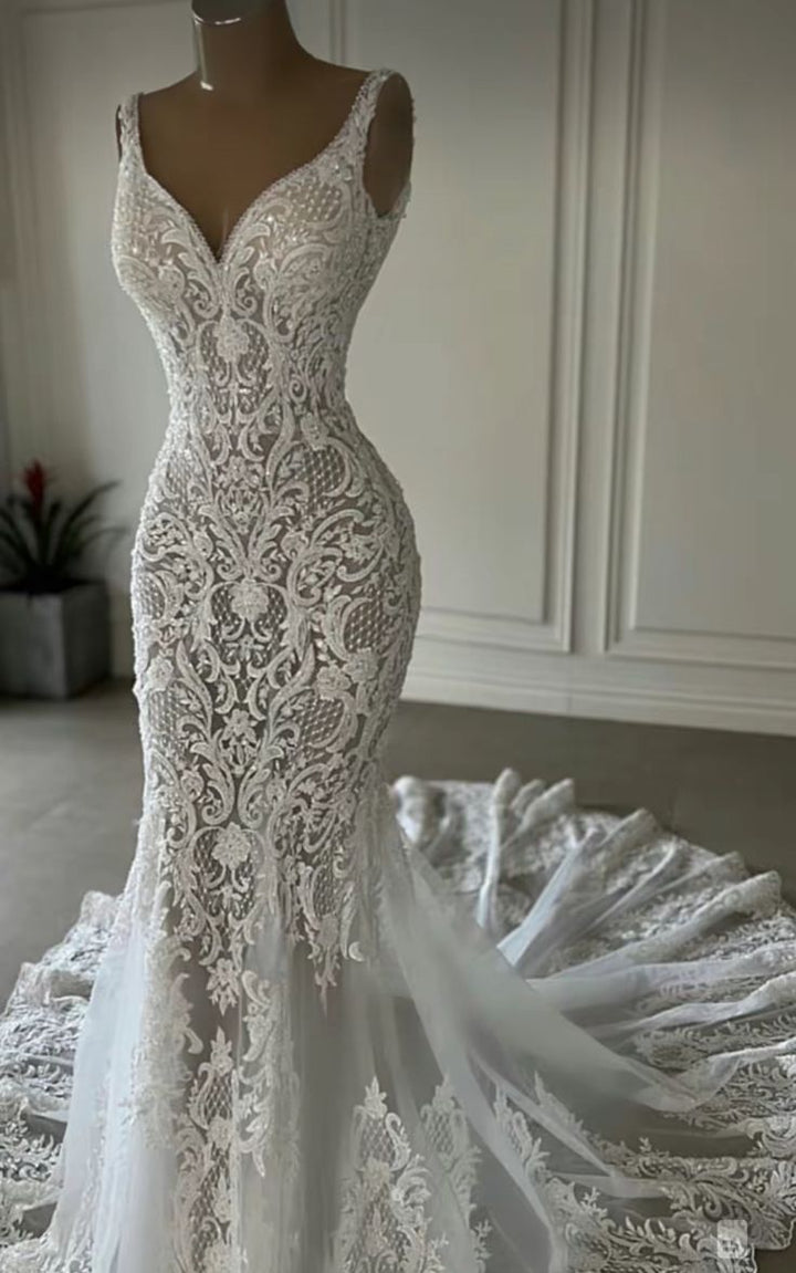Classy Long Mermaid V-neck Sleeveless Wedding Dress with Lace Detailing