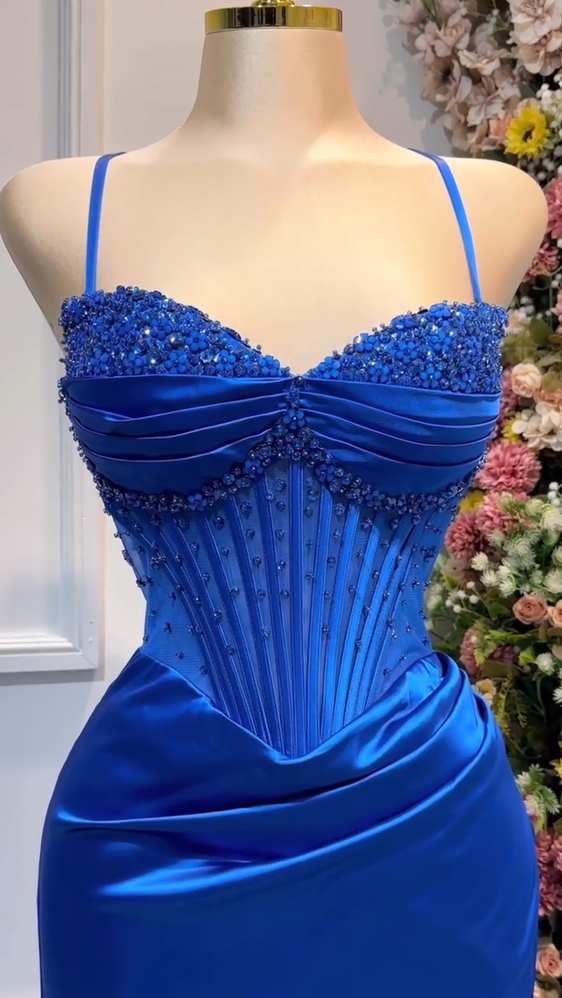 Elegant Long Royal Blue Spaghetti Straps Beaded Evening Dress With Slit