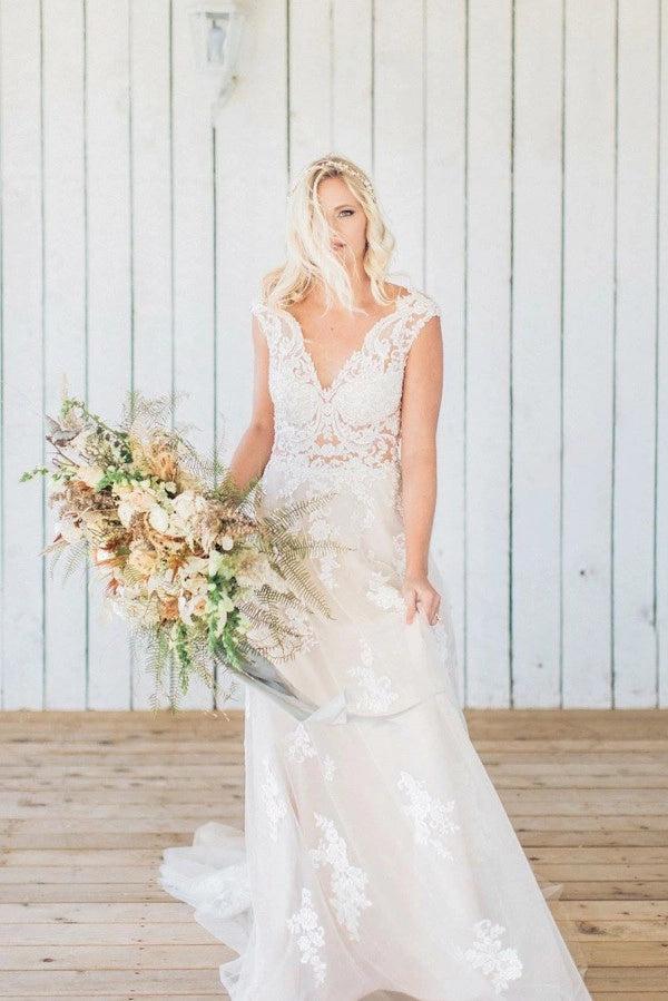 baroque lace wedding dress Pnina Tornai Couture Bridal Gowns, Jewelry, and Eveningwear