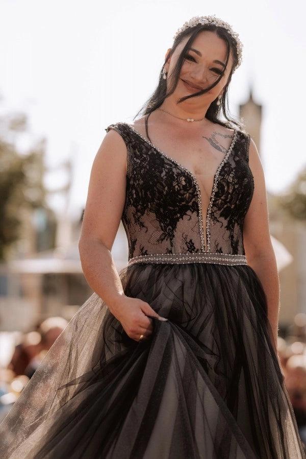 plus size black lace wedding dress Ball Gown Deep V Neck Black Corset Crystal Belt Gothic Material:95% Viscose 5% Spandex Silvia | Silk Chiffon Height_Medium so produce time will