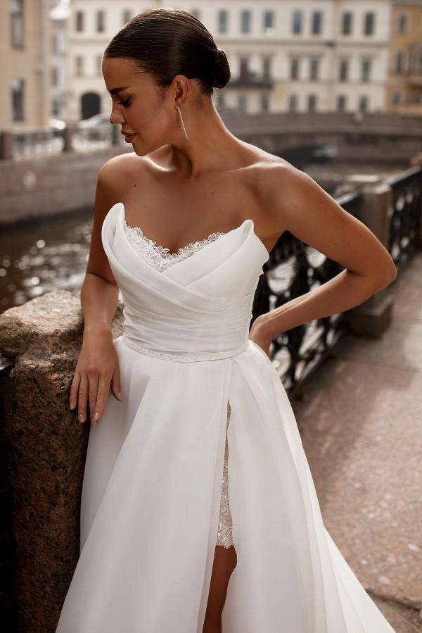 White A-Line Wedding Dress Strapless Sweetheart Ruched Corset Bodice High Slit Sequin Lace Underskirt
