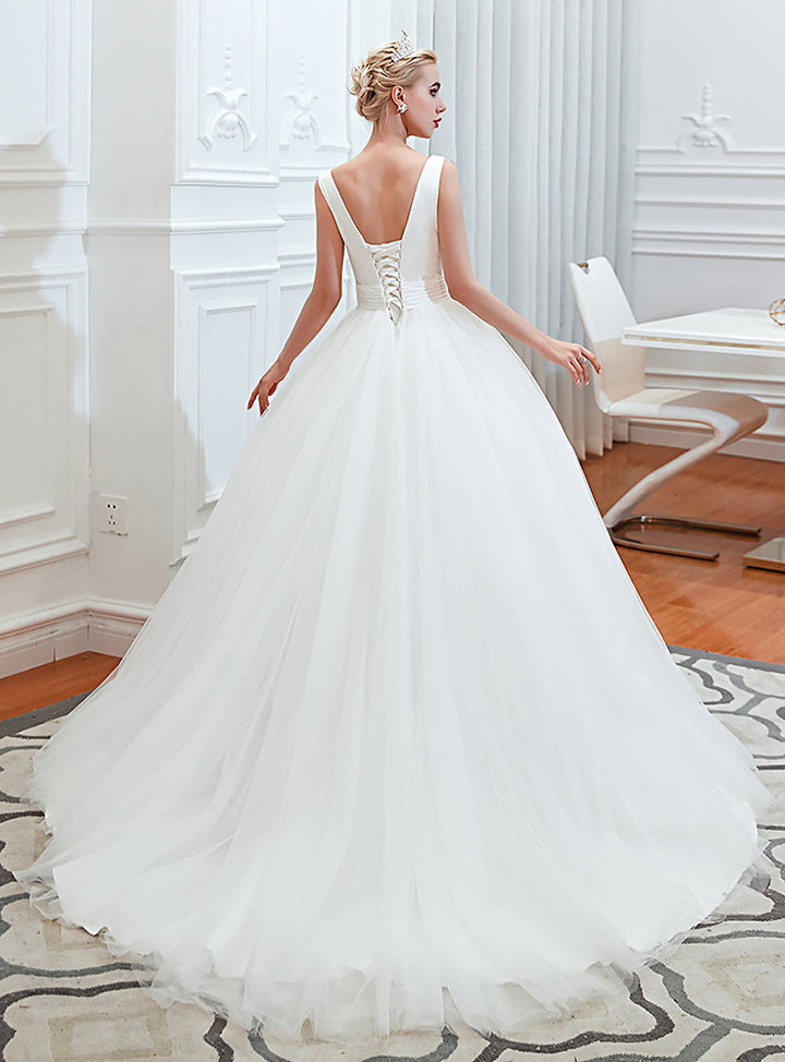 A-line V-Neck Sleeveless Tulle Cathedral Train Dress-koscy
