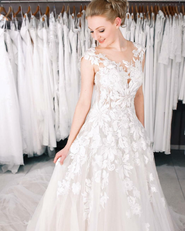 Bmbride A-Line Bateau Appliques Lace Pearl Floor-length Tulle Wedding Dress
