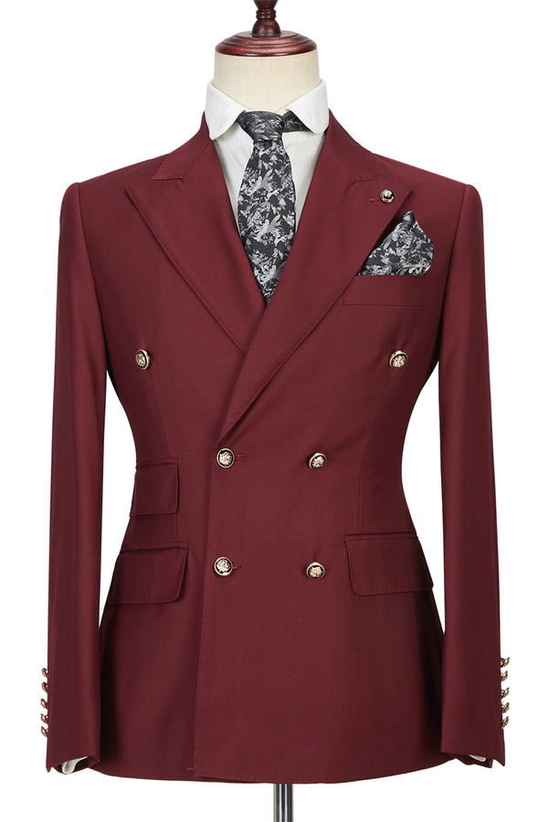 Koscy Glamorous Burgundy Groomsmen Outfit with Peak Lapel and Double-Breasted Design