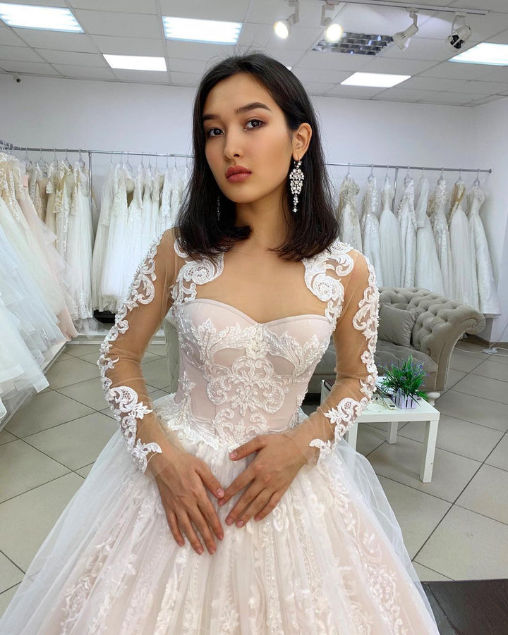 Bmbride Sweetheart Long Sleeve Lace Backless Tulle Wedding Dress