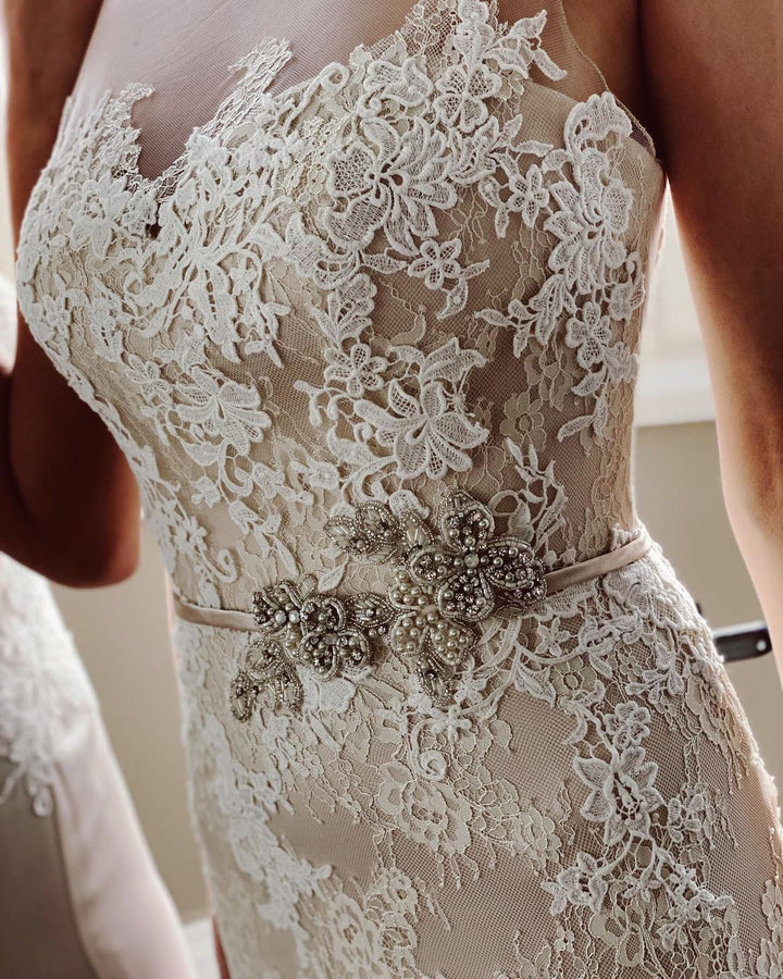Bmbride Bateau Appliques Lace Floor-length Mermaid Wedding Dress With Pearl Sash