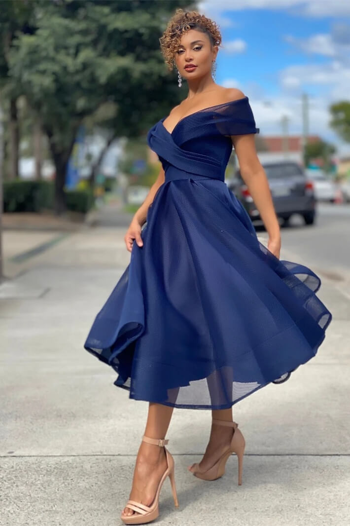 Off The Shoulder Short Evening Dress A Line in Burgundy