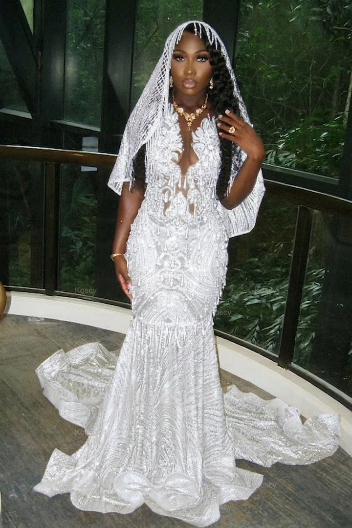 Beautiful Long Gold Mermaid Sleeveless Glitter Prom Dress with Veil Beautiful Long Gold Mermaid Sleeveless Glitter Prom Dress with Veil