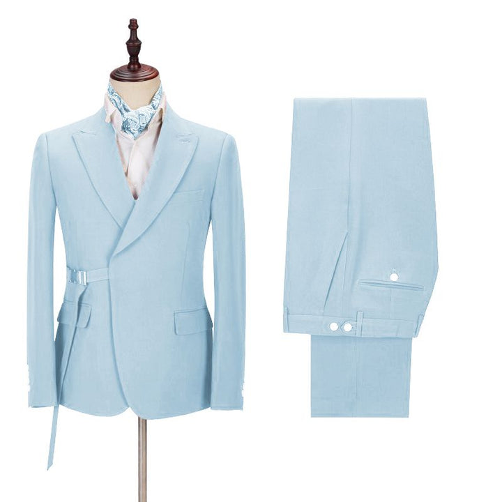 Koscy Gorgeous Sky Blue Wedding Suit with Peaked Lapel and Adjustable Buckle