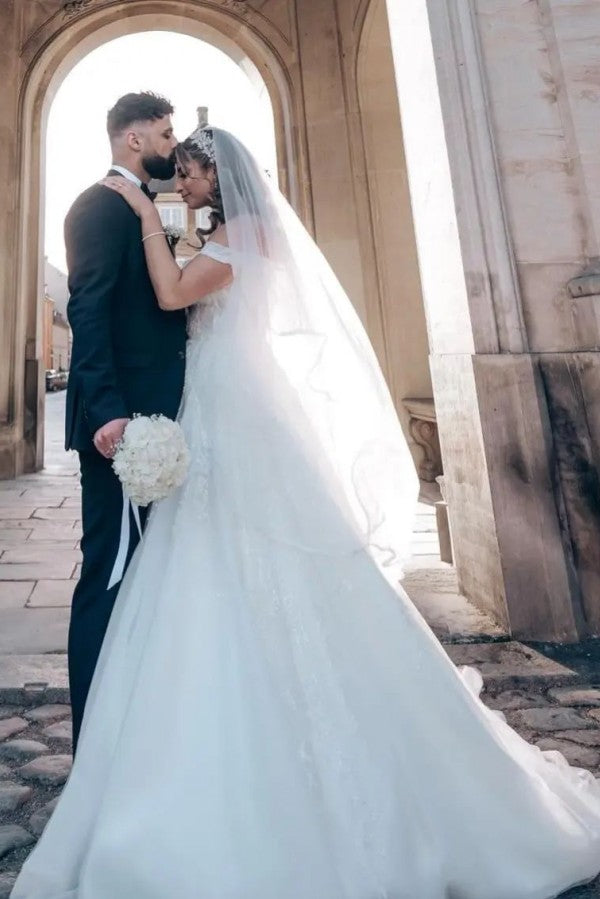 Bmbride Stunning Long A-line Off the Shoulder Tulle Lace Bridal Gowns