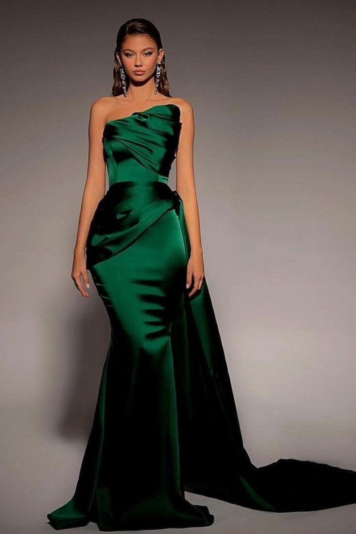 green emerald velvet dress Giada Pleated Dress