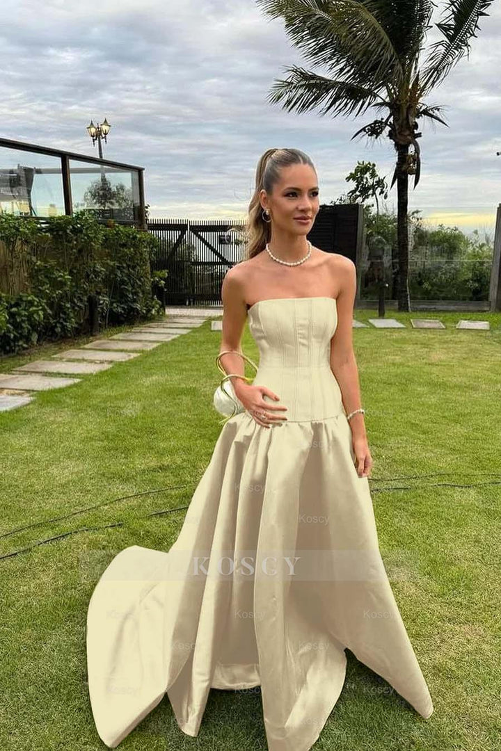 Chic Strapless Sleeveless Bateau Long Formal Dress With Pleated Chic Strapless Sleeveless Bateau Long Formal Dress With Pleated
