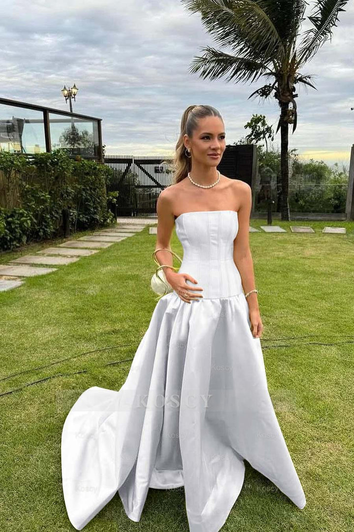green emerald velvet dress Chic Strapless Sleeveless Bateau Long Formal Dress with Pleated