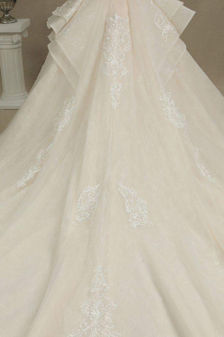 Bmbride Short Sleeve Garden Bridal Gown Sweetheart Luxury Wedding Dresses with Sweep Train