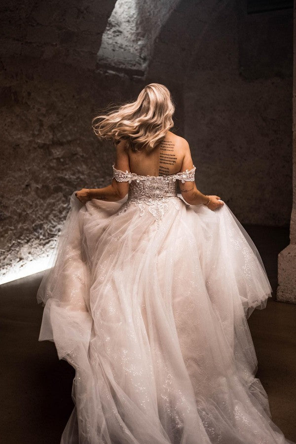 Bmbride Gorgeous Long A-line Off the Shoulder Tulle Lace Bridal Gown