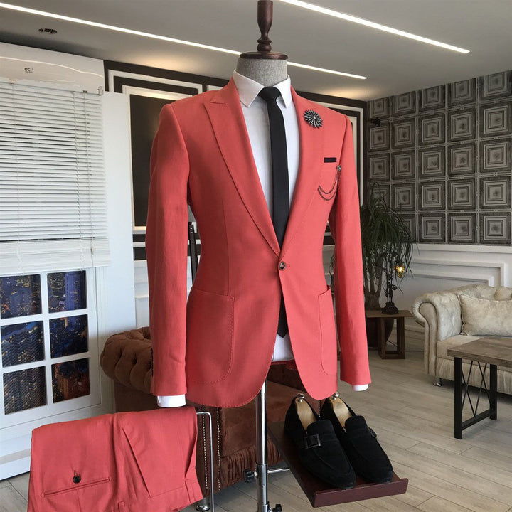 Koscy Simple Red Blazer Prom Suit with Peaked Lapel and Two Flaps