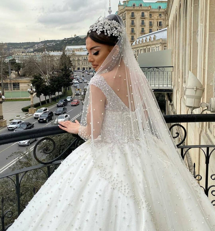 Bmbride Sweetheart Off-the-Shoulder Backless Pearl Beading Ruffles Tulle Ball Gown Wedding Dress