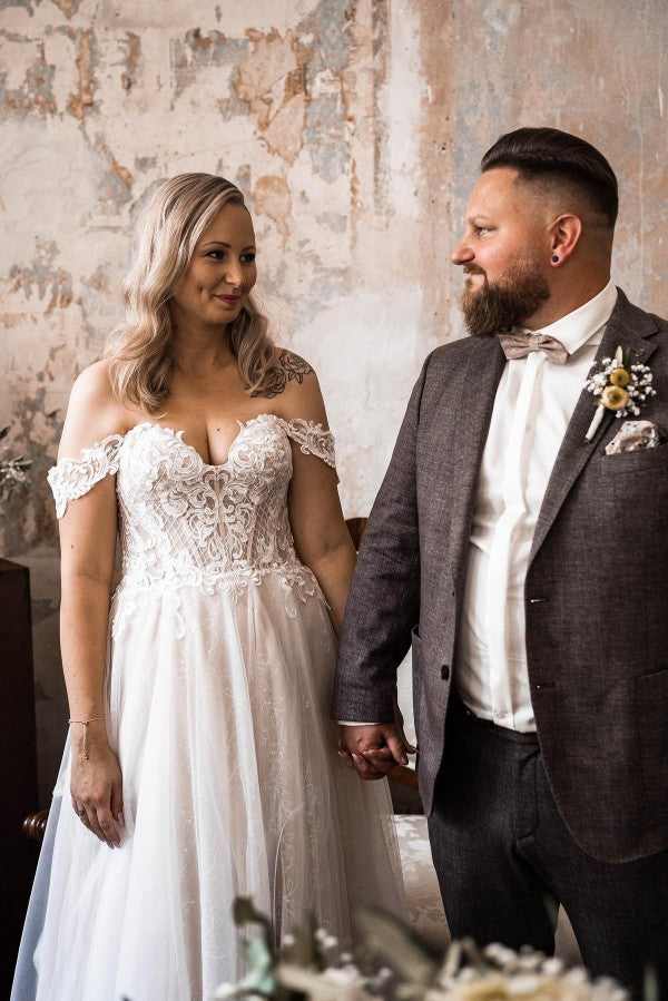 Bmbride Gorgeous Long A-line Off the Shoulder Tulle Lace Bridal Gown