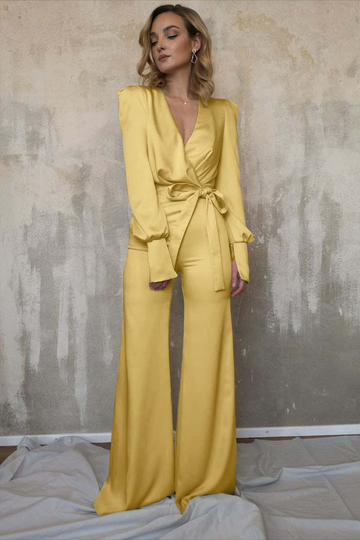 Koscy Charming Long Sleeves White V-Neck Long Jump Suit With Belt