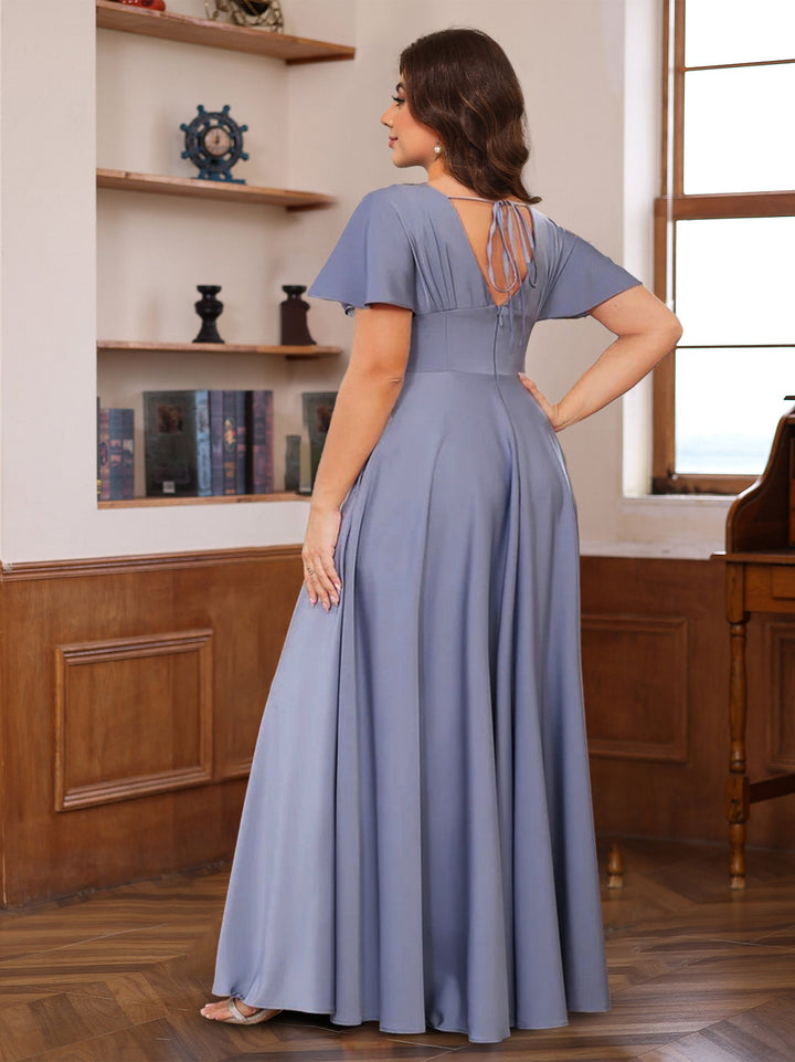 Elegant Plus Size V-Neck A-Line Princess Floor-Length Mother of The Bride Dress with Ruffles and Short Sleeves