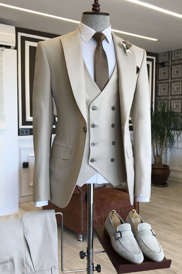 Koscy Elegant Light Khaki Three-Piece Blazer Suit with Peaked Lapel