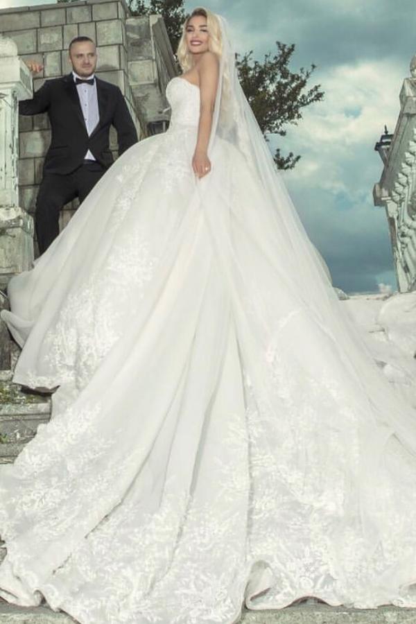 Bmbride Luxurious Long Ball Gown Sweetheart Tulle Lace Wedding Dresses