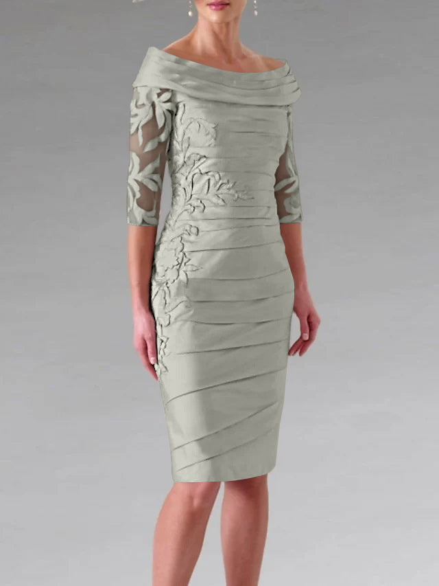 Half-Sleeve Knee-Length Sheath/Column Mother of the Bride Dress with  Ruching and Appliques