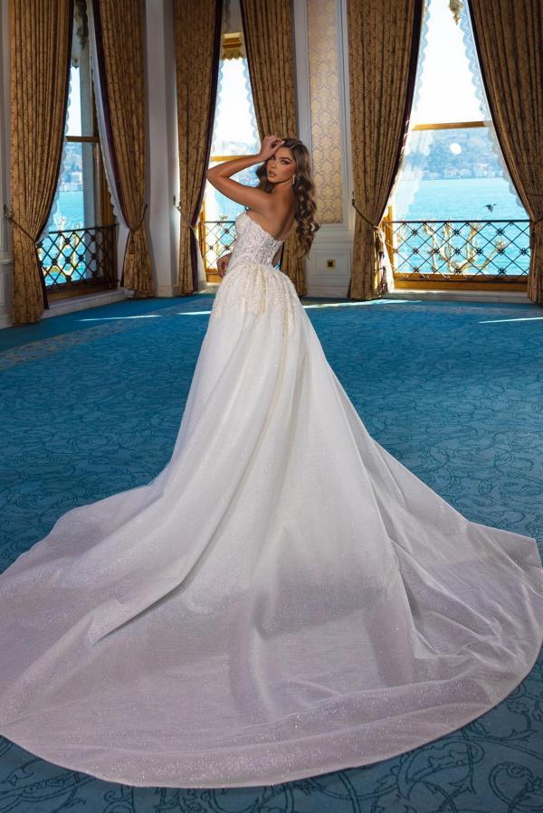 wedding mermaid dress with detached train Two-in-One Satin Mermaid Wedding Dress with Satin Detachable Train   Versatile Elegance