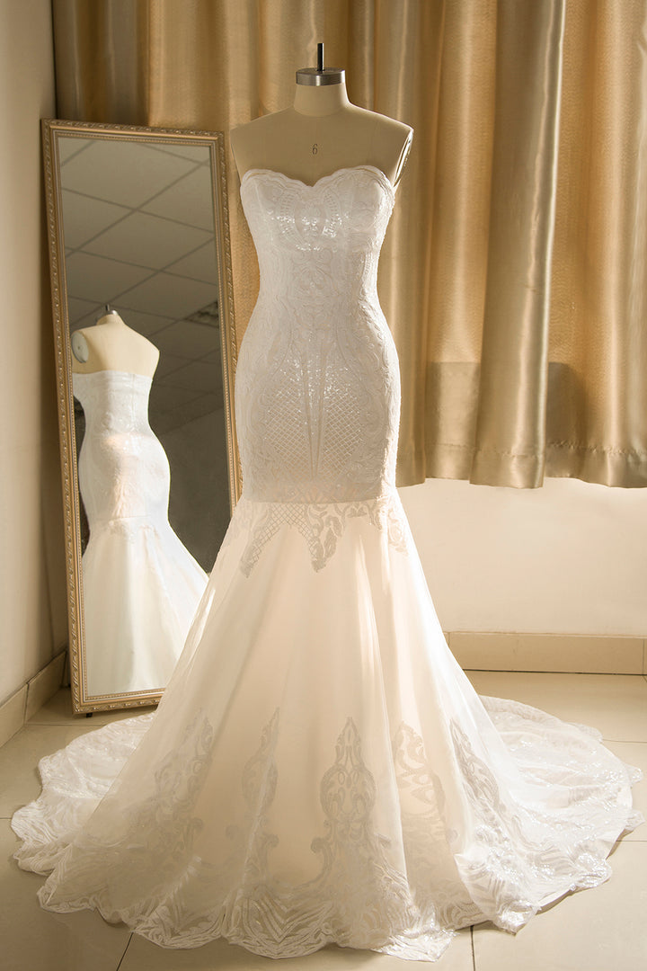 mermaid wedding dress sweetheart neckline Modern White Mermaid Wedding Dress with Sweetheart Neckline