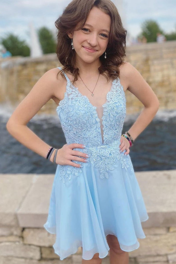 Koscy Sky Blue V Neck Tulle Short Homecoming Dresses with Appliques
