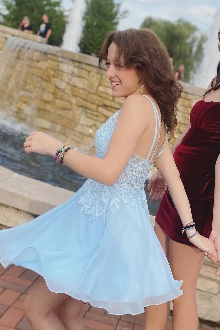 Koscy Sky Blue V Neck Tulle Short Homecoming Dresses with Appliques