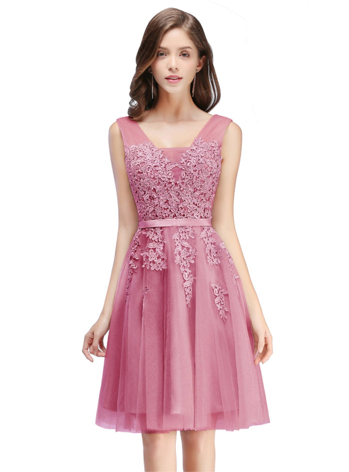 Sleeveless Appliques Tulle Lace V-Neck Knee Length Dress-koscy