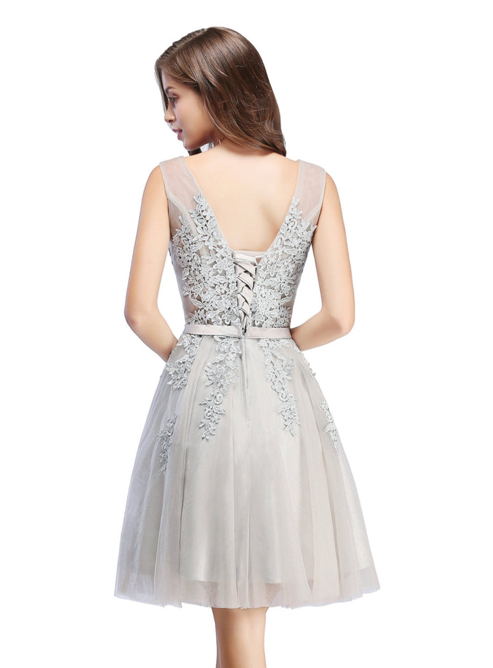 Sleeveless Appliques Tulle Lace V-Neck Knee Length Dress-koscy