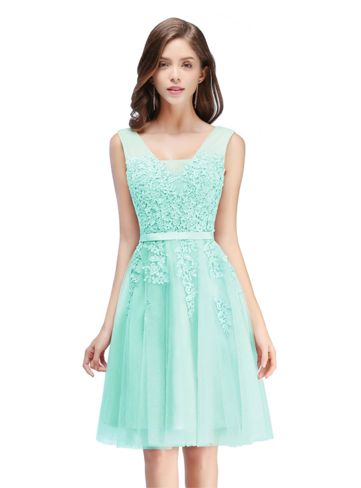 Sleeveless Appliques Tulle Lace V-Neck Knee Length Dress-koscy