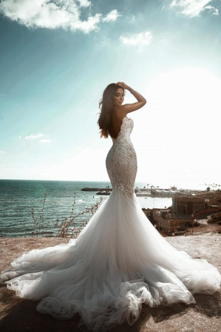 Exquisite Sweetheart Beaded Mermaid Wedding Gown – Sleeveless Tulle Bridal Dress