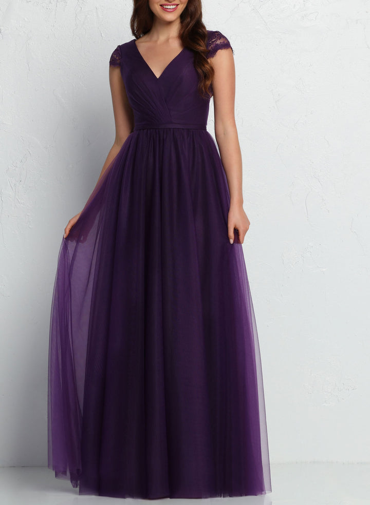 Lace A-Line Tulle Bridesmaid Dresses with V-Neck