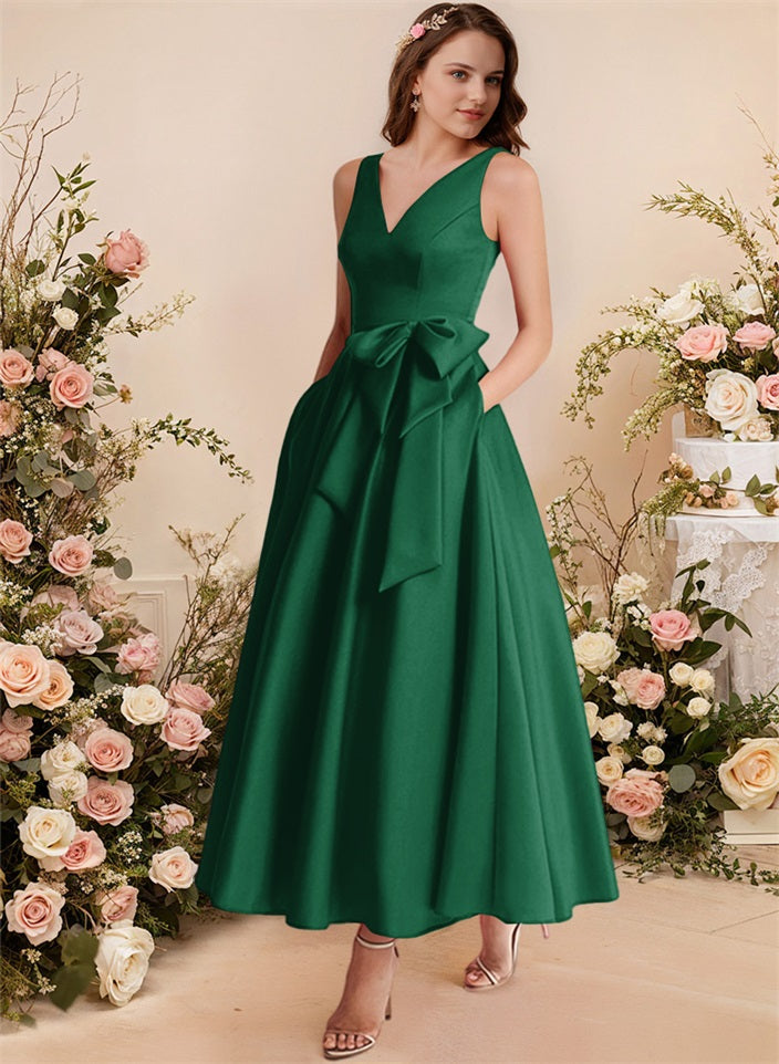 A-Line V-Neck Satin Mother Of The Bride Dresses With Bows and Pockets
