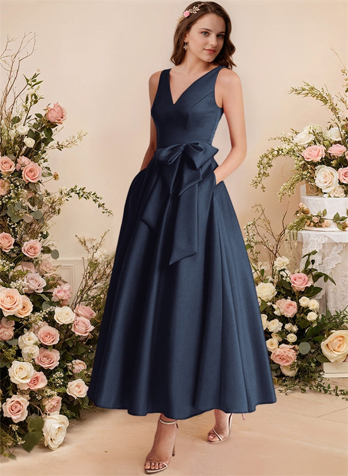 A-Line V-Neck Satin Mother Of The Bride Dresses With Bows and Pockets