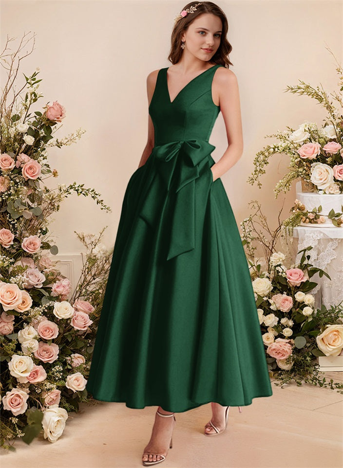 A-Line V-Neck Satin Mother Of The Bride Dresses With Bows and Pockets