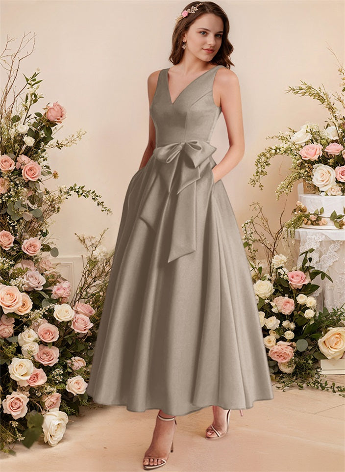 A-Line V-Neck Satin Mother Of The Bride Dresses With Bows and Pockets